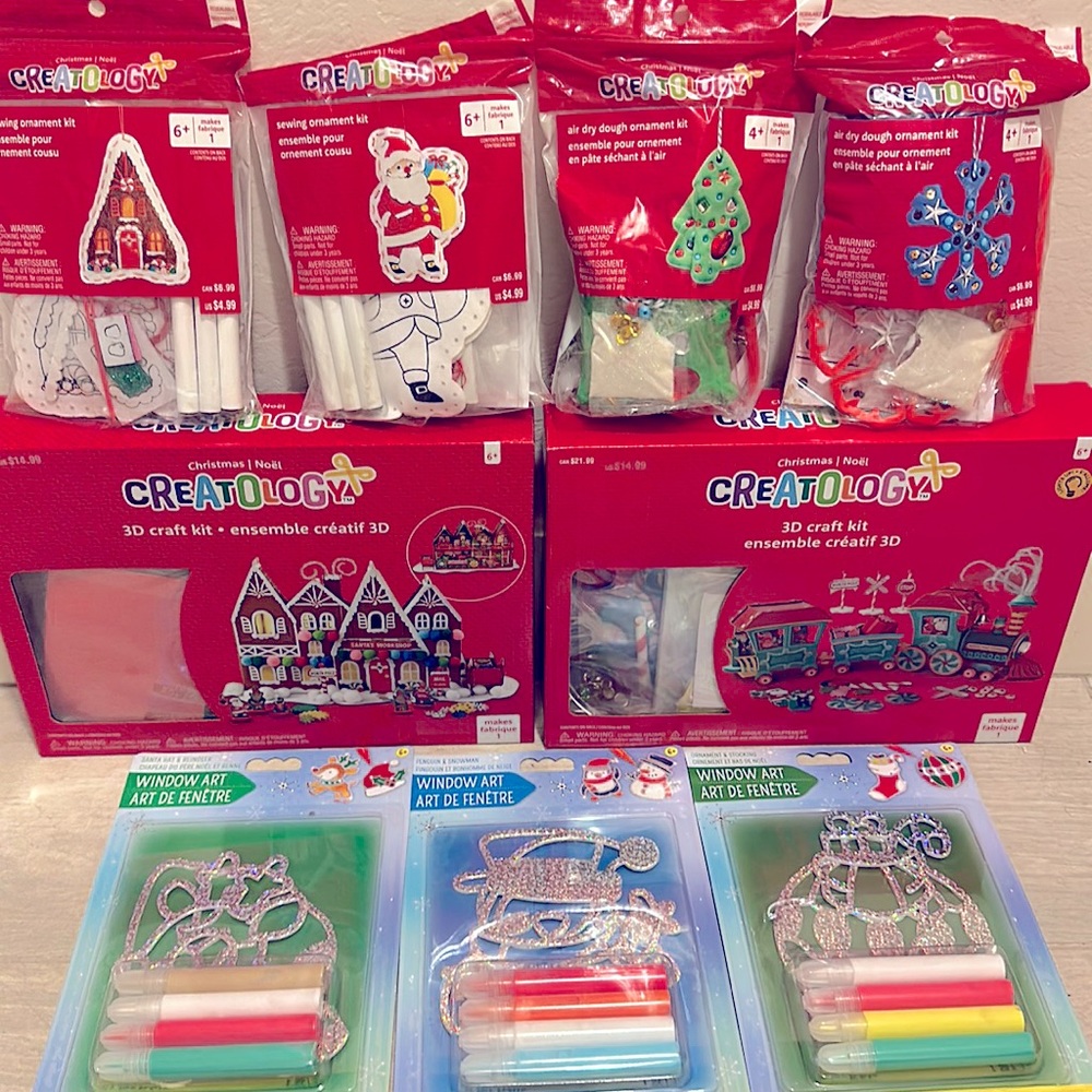 Giant Creatology Holiday Craft Bundle- NWT